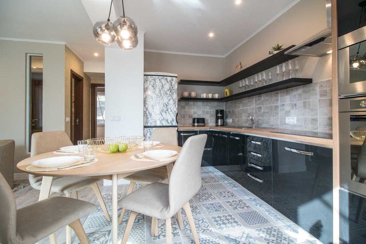 Apartment Elias Cluj-Napoca Eksteriør billede